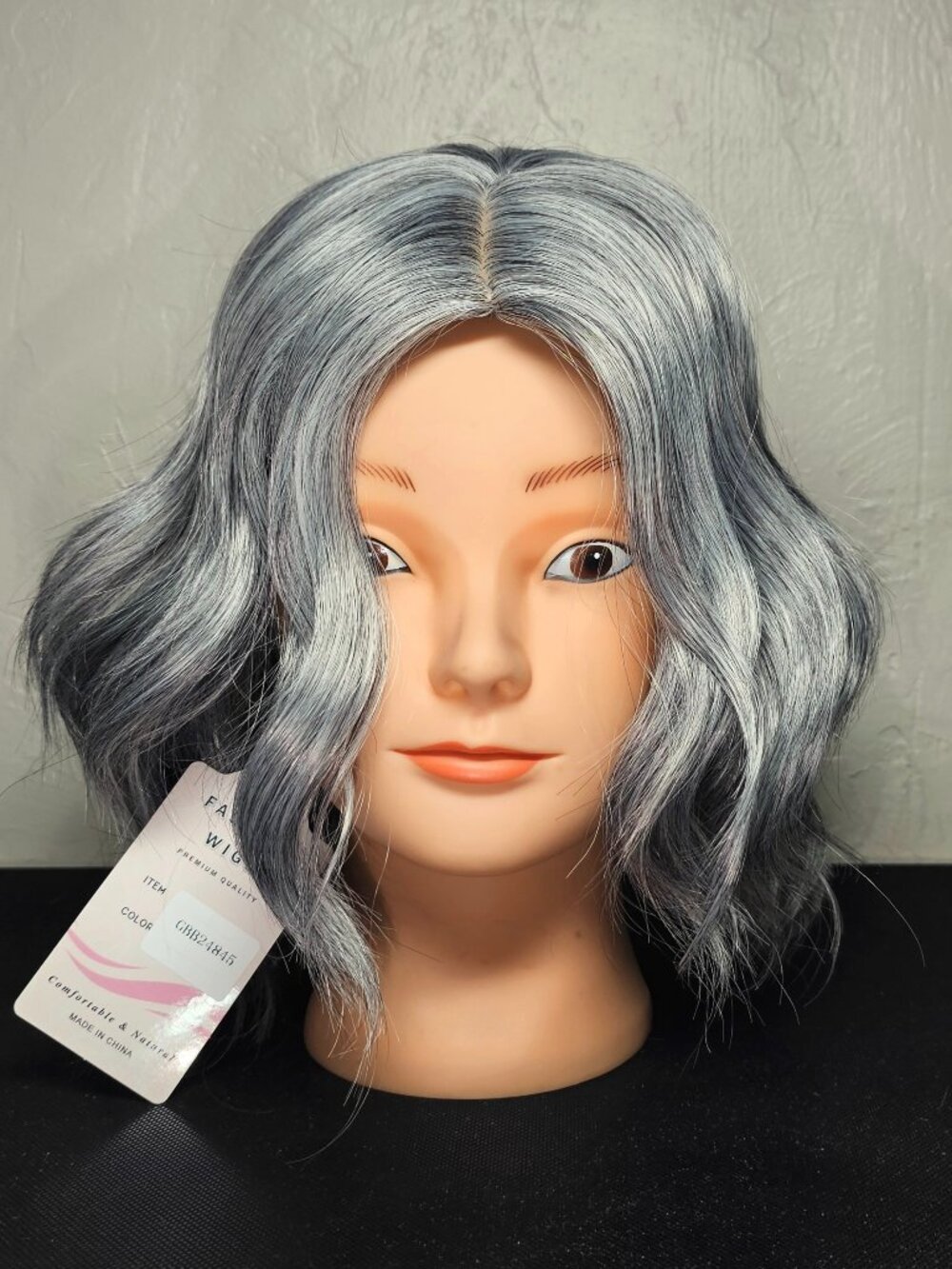 Fashion Wigs Silver Gray Medium Length Wig Hard - Front New With Tags